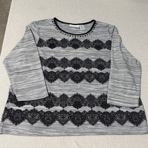 Alfred Dunner Striped Embellished Gray and Black Lace Design Top SZPM - Picture 14 of 14